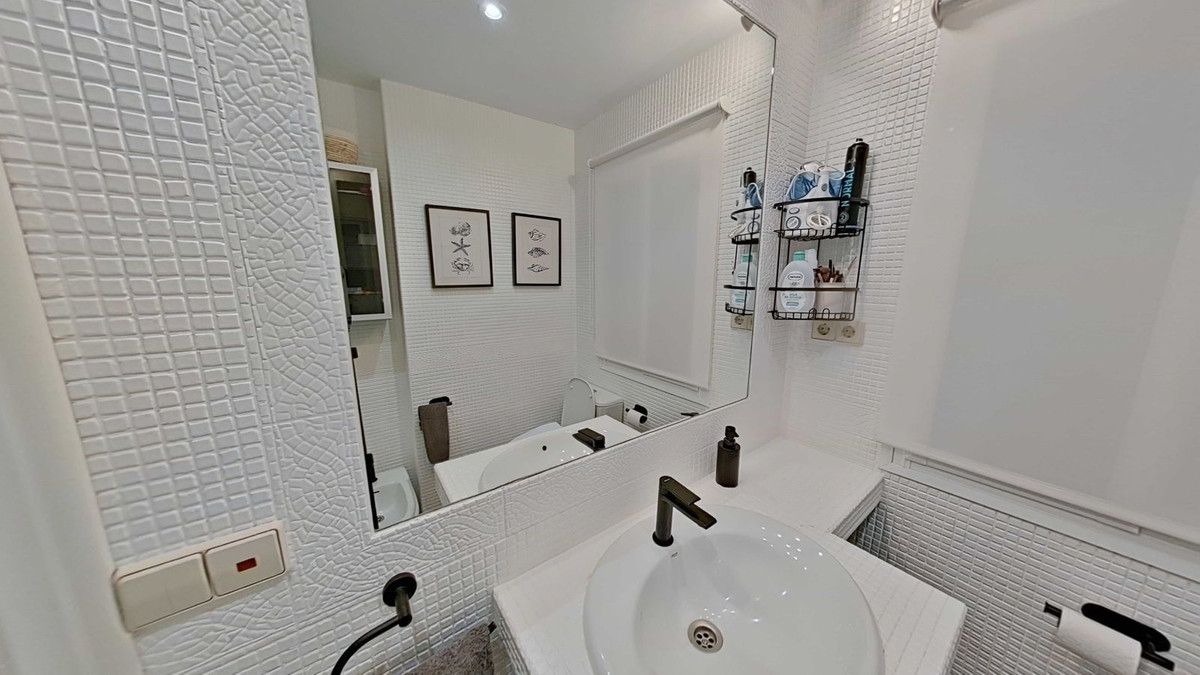 cda318c33a2785bc5404cc644833c6eb - 23