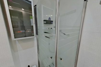 cda318c33a2785bc5404cc644833c6eb - 26