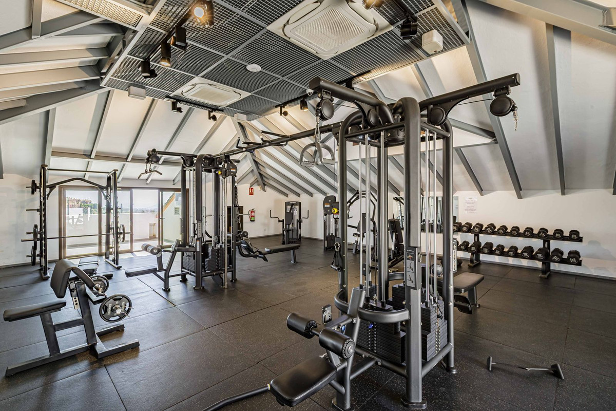 cde8594c90f27711ee7bf6b0f2691b6c - 40