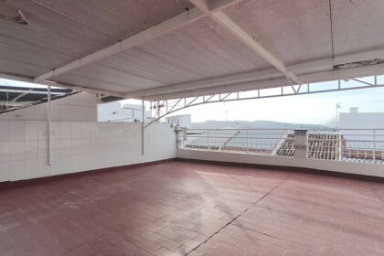 cdf71db21730d916038e4fa95a3aa0c8 - 1