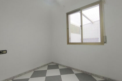 cdf71db21730d916038e4fa95a3aa0c8 - 12