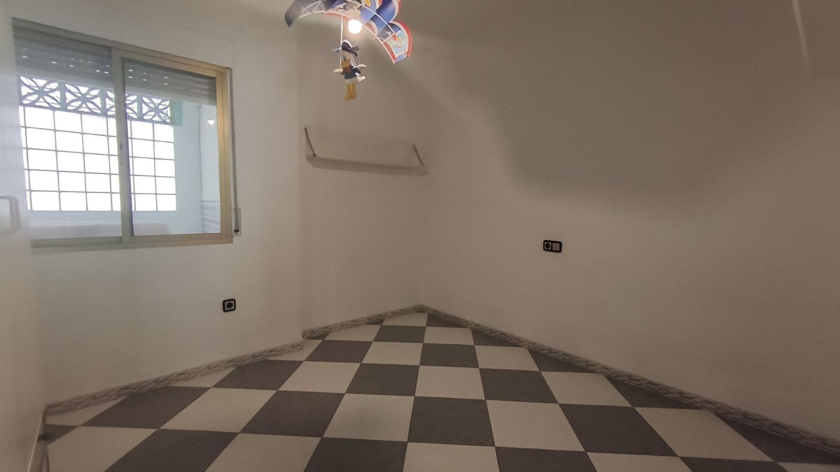 cdf71db21730d916038e4fa95a3aa0c8 - 13