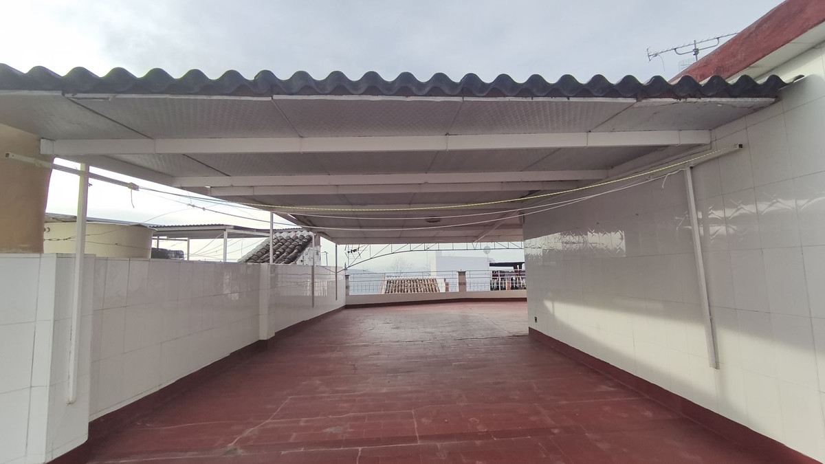 cdf71db21730d916038e4fa95a3aa0c8 - 18