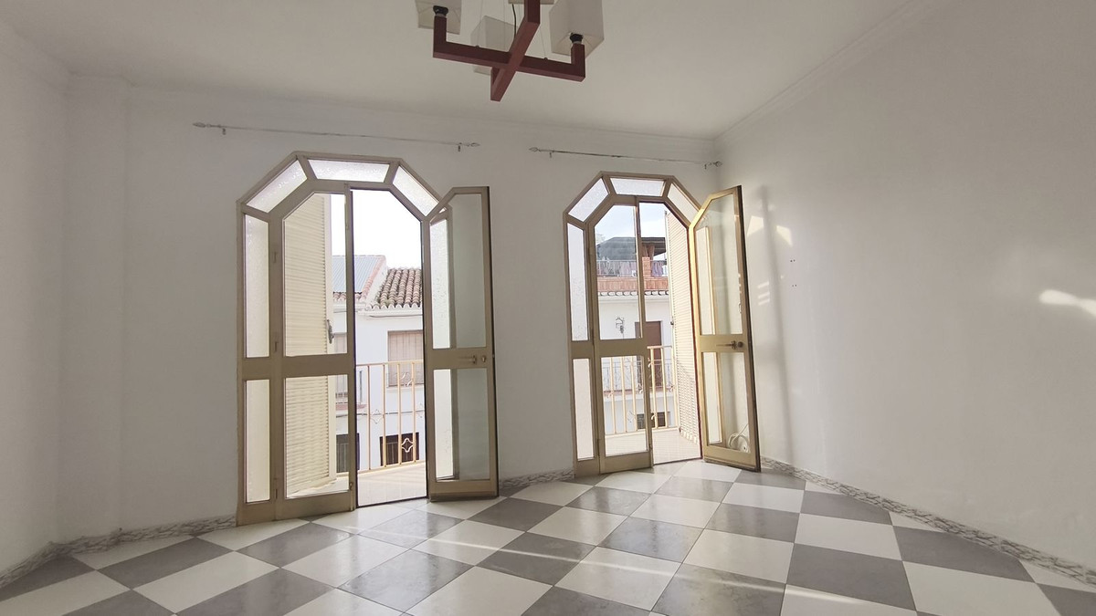 cdf71db21730d916038e4fa95a3aa0c8 - 4