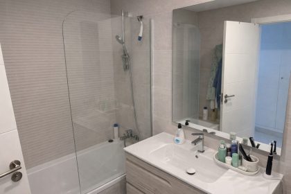 ce1c05f5e0097d844134ed57fb39e470 - 11