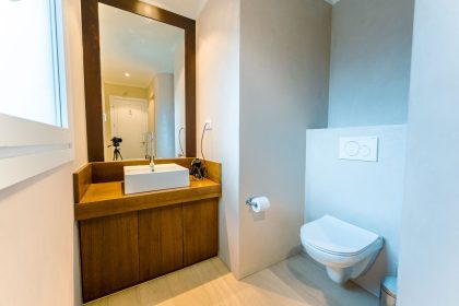 ce26e491be2ae146ec2686d9842a930c - 18