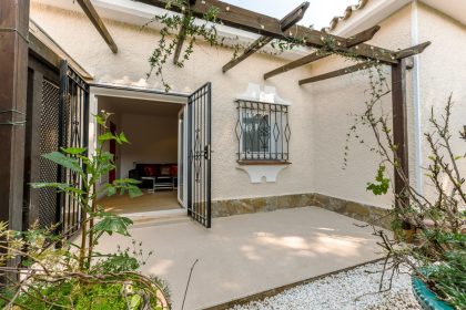 ce26e491be2ae146ec2686d9842a930c - 23