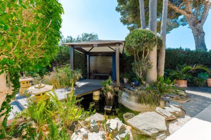 ce26e491be2ae146ec2686d9842a930c - 26