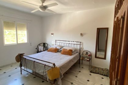 ce6be5ea6cde7df237a1a4d2ab0eb7d7 - 23