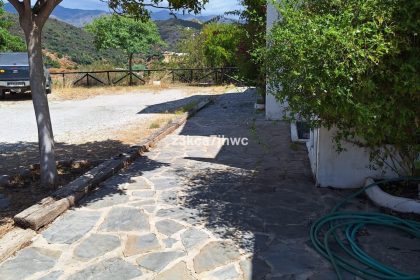 ce76da572e9fac4aa7a14d1ff4a4ce0d - 19