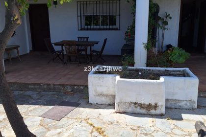 ce76da572e9fac4aa7a14d1ff4a4ce0d - 20