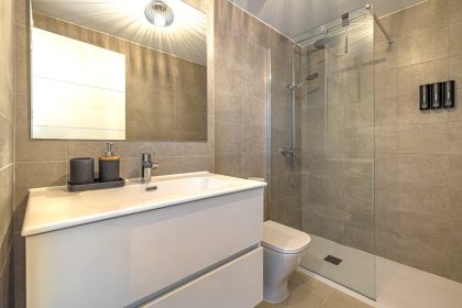 cebc6cc4d2f5b8674a304e74b07c75fc - 21