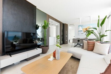 cedd8ff9226df36f14a3fdd7a0b1b633 - 23