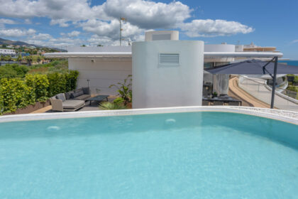 cedd8ff9226df36f14a3fdd7a0b1b633 - 31