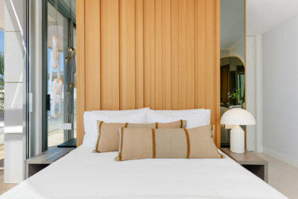 cedd8ff9226df36f14a3fdd7a0b1b633 - 32