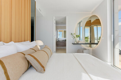 cedd8ff9226df36f14a3fdd7a0b1b633 - 33