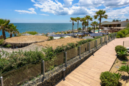 cedd8ff9226df36f14a3fdd7a0b1b633 - 48