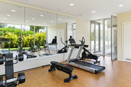 cedd8ff9226df36f14a3fdd7a0b1b633 - 52