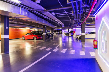 cedd8ff9226df36f14a3fdd7a0b1b633 - 56