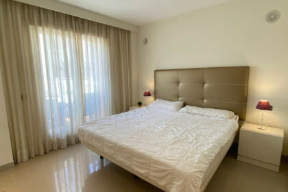 cfa305336f050462d06b5adf621994d6 - 10