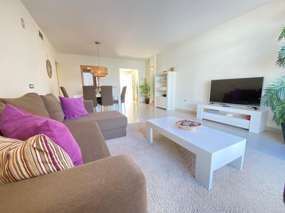 cfa305336f050462d06b5adf621994d6 - 5