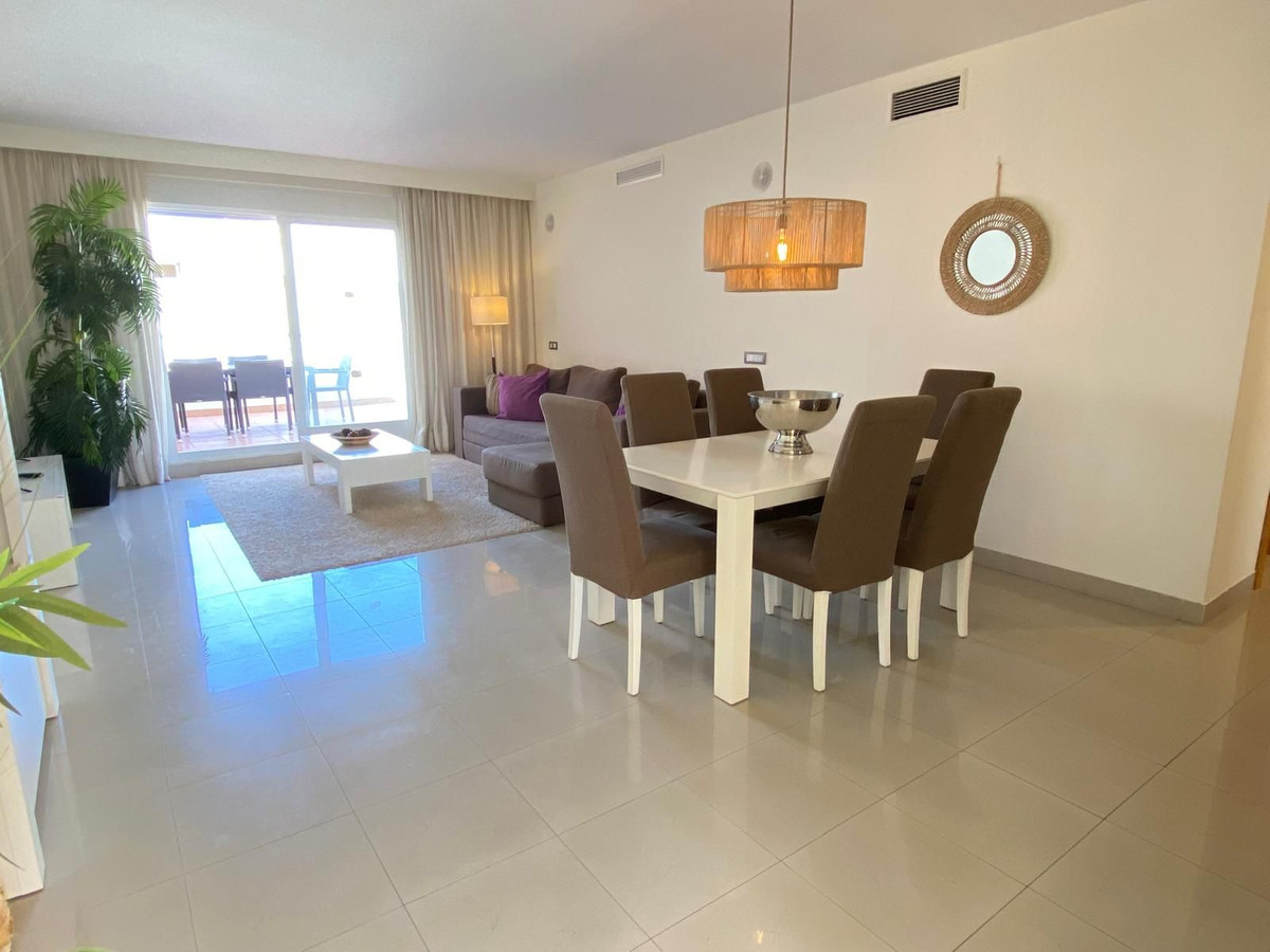 cfa305336f050462d06b5adf621994d6 - 6