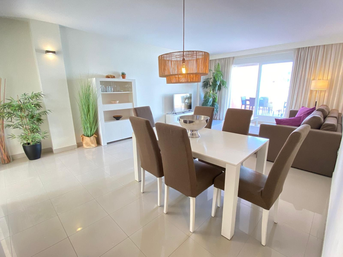 cfa305336f050462d06b5adf621994d6 - 7