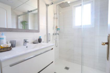 cfbd180ea7d94fe1fb90174eab677962 - 6