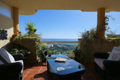 cfbd180ea7d94fe1fb90174eab677962 - 7