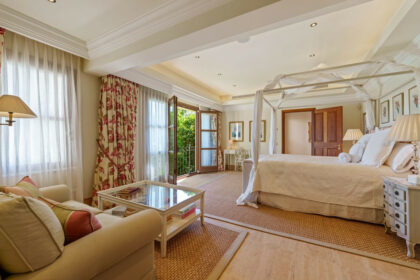 d06979369b6398189c6add4d980d9f6a - 19