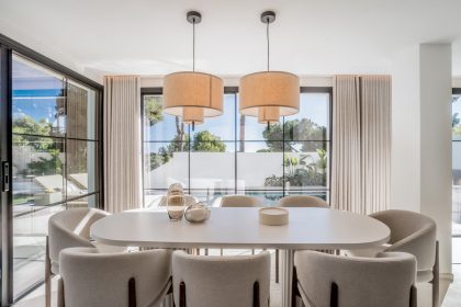 d14d2d4db67cf9687a33eb3cd9c3f5b5 - 14