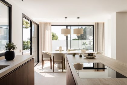 d14d2d4db67cf9687a33eb3cd9c3f5b5 - 16