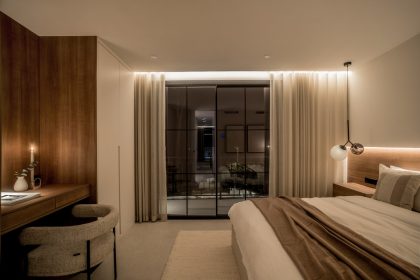 d14d2d4db67cf9687a33eb3cd9c3f5b5 - 18