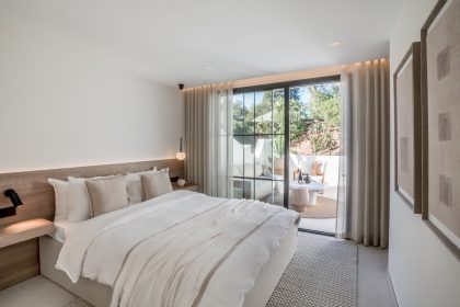 d14d2d4db67cf9687a33eb3cd9c3f5b5 - 24