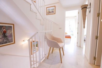 d15fc8f9e66b2bc3e3c2a71ce014b7db - 11