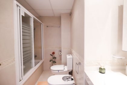 d15fc8f9e66b2bc3e3c2a71ce014b7db - 14