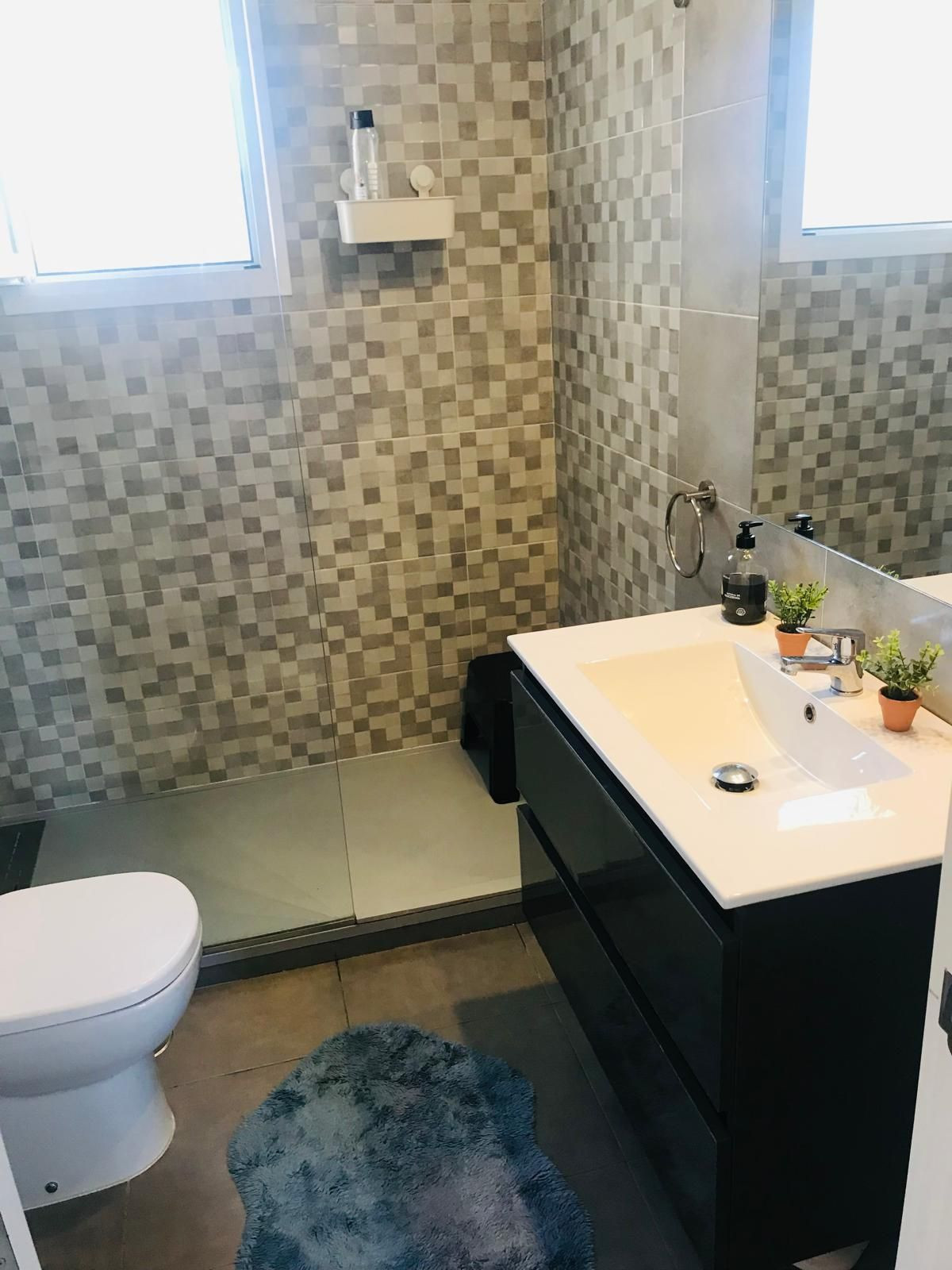 d1630fbbbff966a2412f3bd96a9cd01d - 8