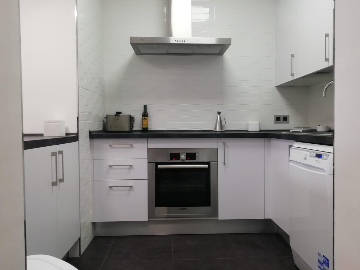 d21024a751a7a5c6832c0c9eeba6dbf7 - 2