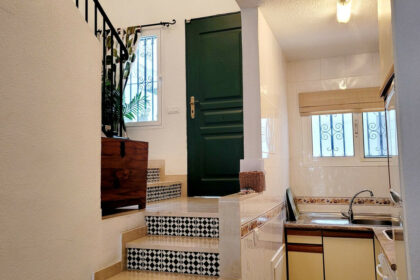 d2322116ca1405a0a3b9f29ffdf05a1a - 11