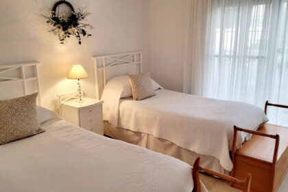 d2322116ca1405a0a3b9f29ffdf05a1a - 13