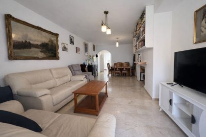 d254d0d19ae6a5a710261cc6540e4f94 - 6