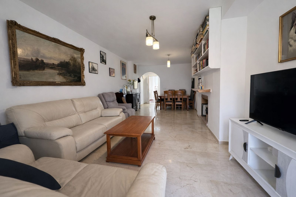 d254d0d19ae6a5a710261cc6540e4f94 - 6