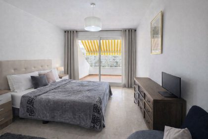 d254d0d19ae6a5a710261cc6540e4f94 - 9