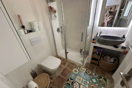 d2808c0e4b54a51f15aabf7aaf197913 - 17