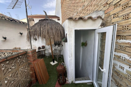 d2808c0e4b54a51f15aabf7aaf197913 - 23