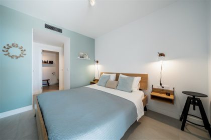 d3254e2b761846f35b21b72797c7e946 - 13