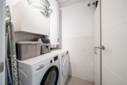 d3254e2b761846f35b21b72797c7e946 - 17