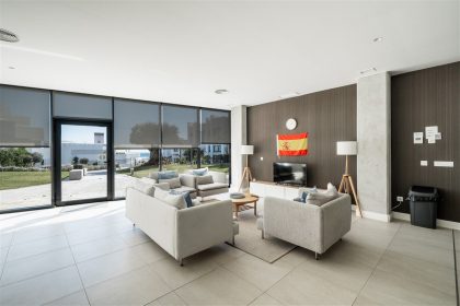 d3254e2b761846f35b21b72797c7e946 - 19