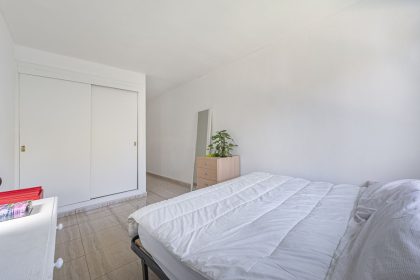 d33c782e3f703528ec6d9db095506268 - 19