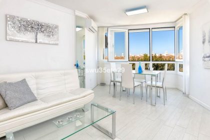 d370678dc45eace55a907cce13746e94 - 12